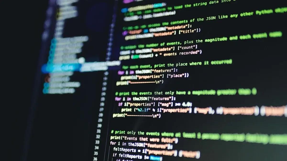 Del Backend al Blockchain: la nueva sinergia entre desarrollo tradicional y tecnologías descentralizadas